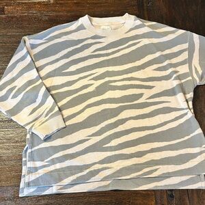 American Eagle Outfitters Oversized Knit Pullover Animal Print- Zebra